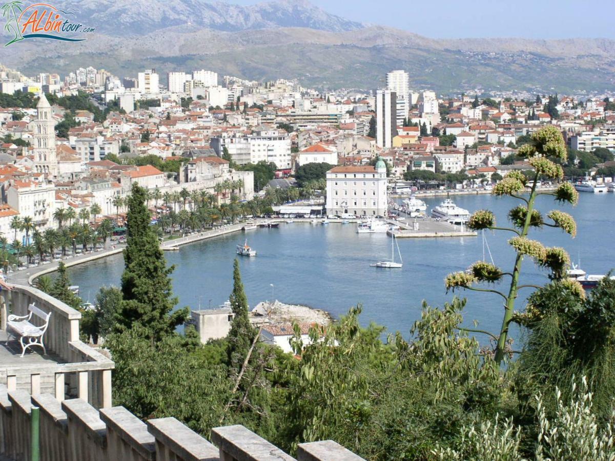 Apartment Oaza Split Exterior foto